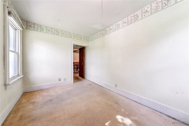 9694 Versailles Road, Evans, NY 14006