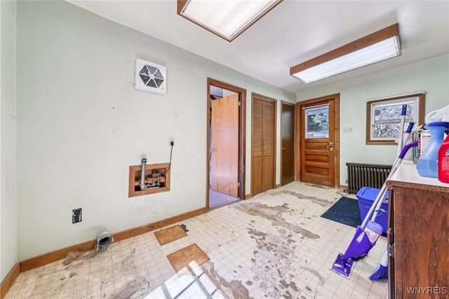 9694 Versailles Road, Evans, NY 14006