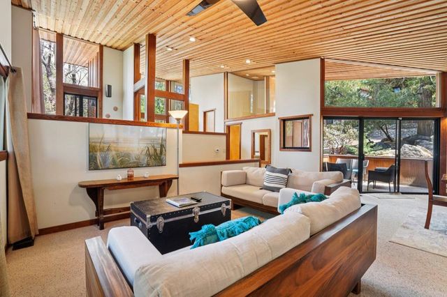 55491 Howland, Idyllwild, CA 92549