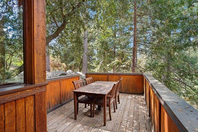 55491 Howland, Idyllwild, CA 92549