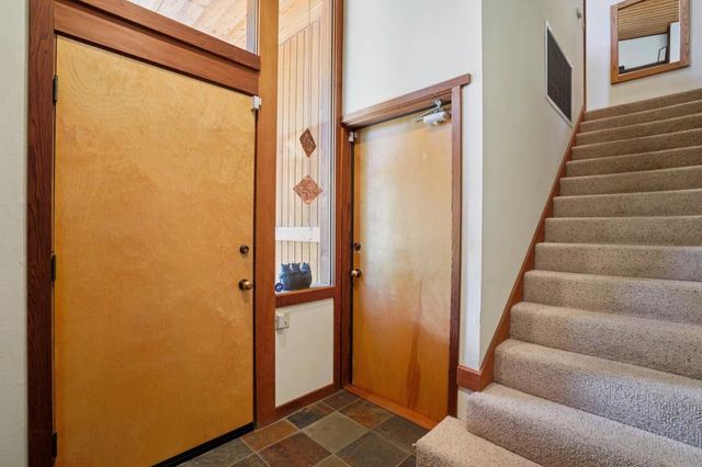 55491 Howland, Idyllwild, CA 92549