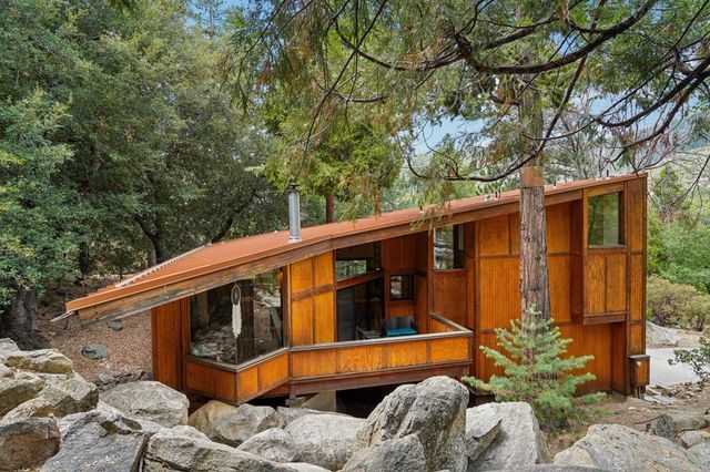 55491 Howland, Idyllwild, CA 92549