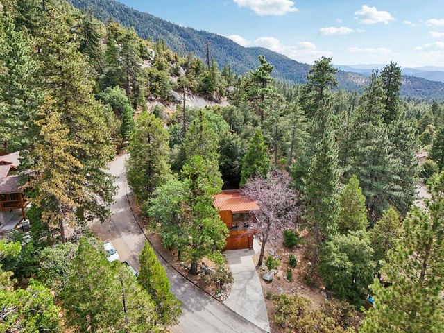 55491 Howland, Idyllwild, CA 92549
