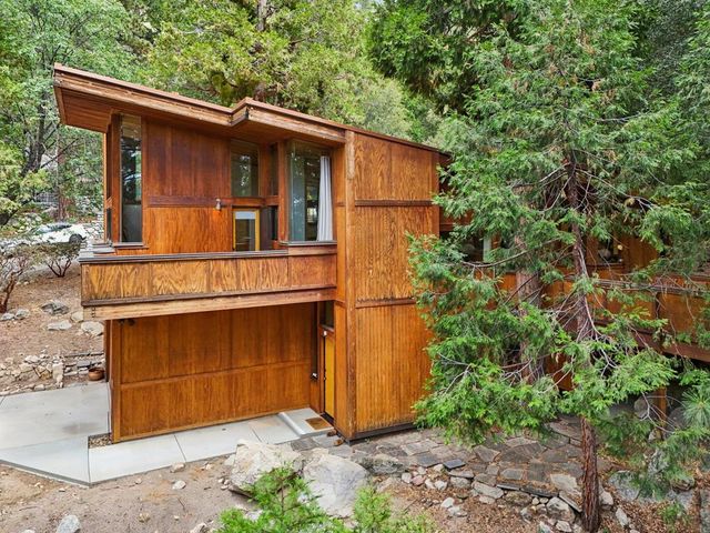 55491 Howland, Idyllwild, CA 92549
