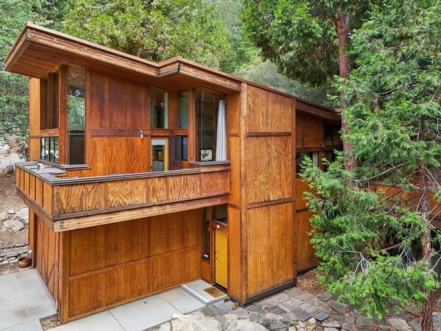 55491 Howland, Idyllwild, CA 92549