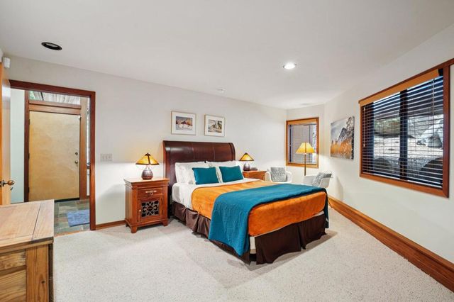 55491 Howland, Idyllwild, CA 92549