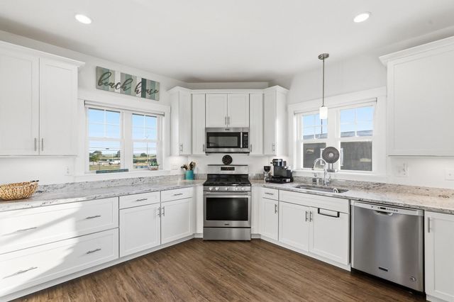 233 Beach Rd B1, Salisbury, MA 01952