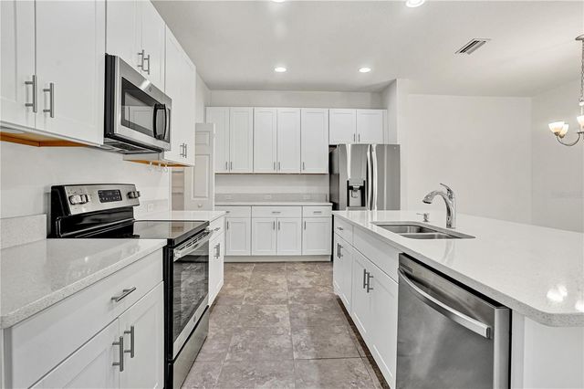 8544 CACHE DRIVE, Sarasota, FL 34240