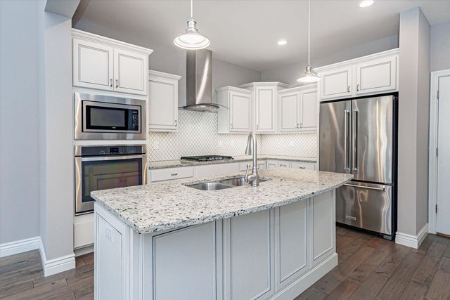 1715 LINKSIDE DR, Columbia, MO 65201