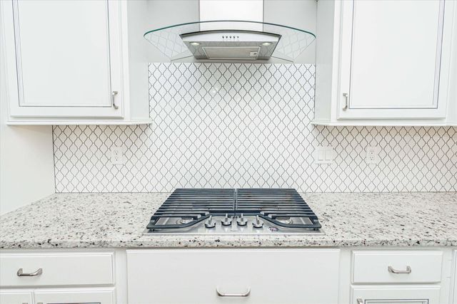 1715 LINKSIDE DR, Columbia, MO 65201