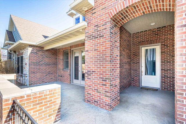 1715 LINKSIDE DR, Columbia, MO 65201