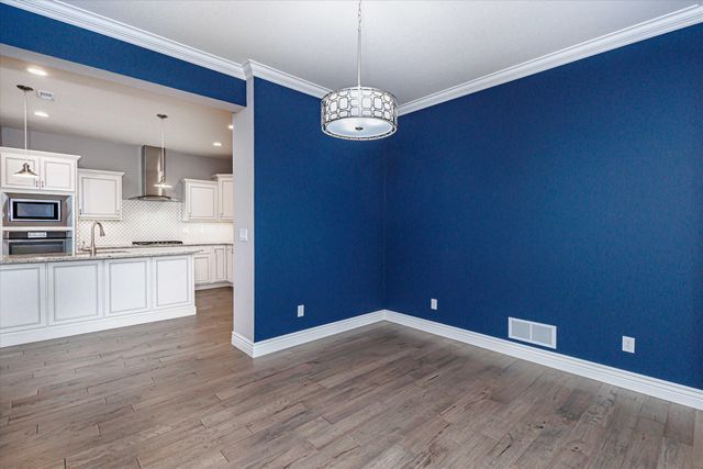 1715 LINKSIDE DR, Columbia, MO 65201