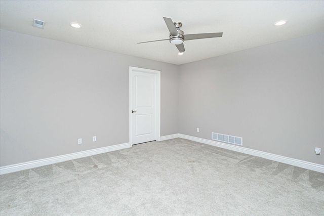 1715 LINKSIDE DR, Columbia, MO 65201