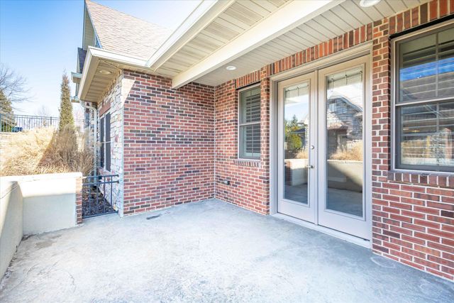 1715 LINKSIDE DR, Columbia, MO 65201