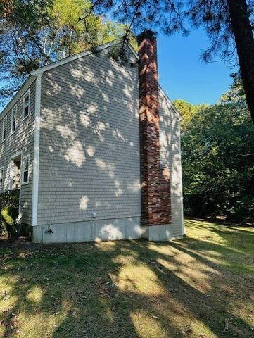27 Megansett Dr 27, Plymouth, MA 02360