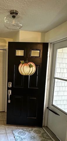 27 Megansett Dr 27, Plymouth, MA 02360