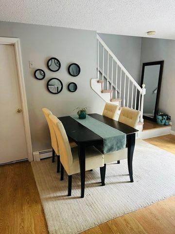 27 Megansett Dr 27, Plymouth, MA 02360