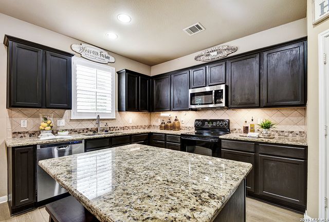 2235 MOUNTAIN MIST, San Antonio, TX 78258