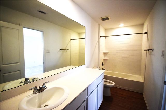 3326 Spanish Oak Lane, Rosenberg, TX 77471