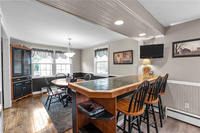 1 Leahy Street, East Providence, RI 02916