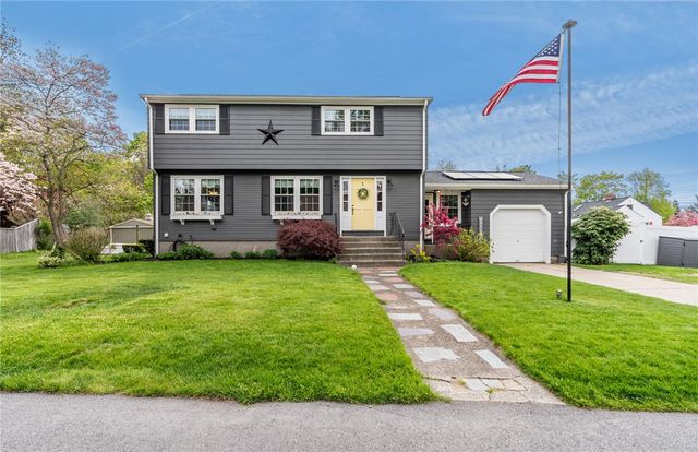 1 Leahy Street, East Providence, RI 02916