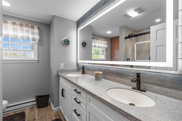 1 Leahy Street, East Providence, RI 02916