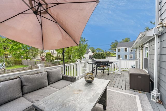 1 Leahy Street, East Providence, RI 02916