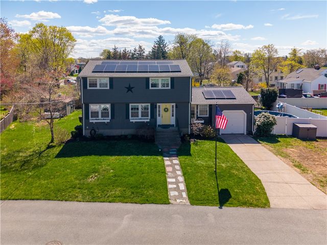 1 Leahy Street, East Providence, RI 02916