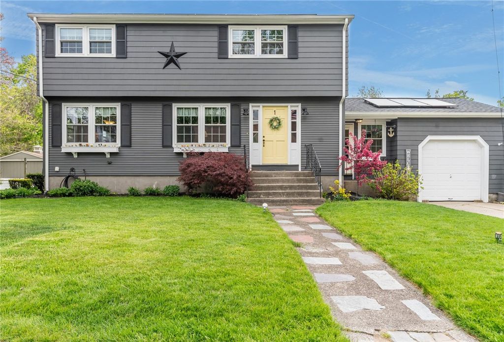 1 Leahy Street, East Providence, RI 02916