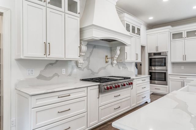 14527 Egrets Court, Fort Wayne, IN 46814