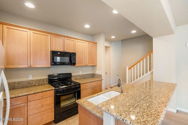 2205 Grosvenor Park Place, Reno, NV 89509