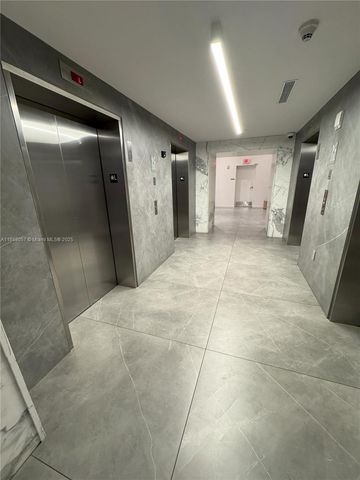 350 S Miami Ave 3007, Miami, FL 33130