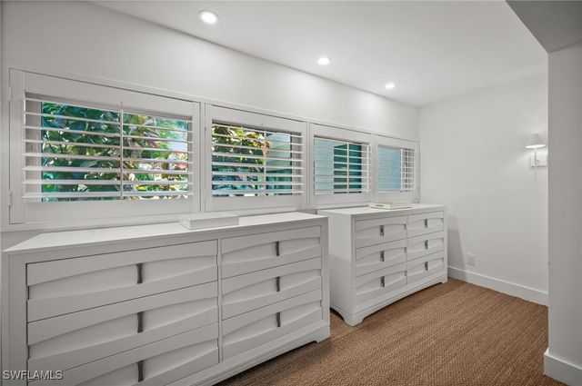 100 Tall Pine LN 1101, Naples, FL 34105
