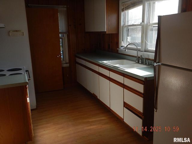 814 4TH Street, Colona, IL 61241