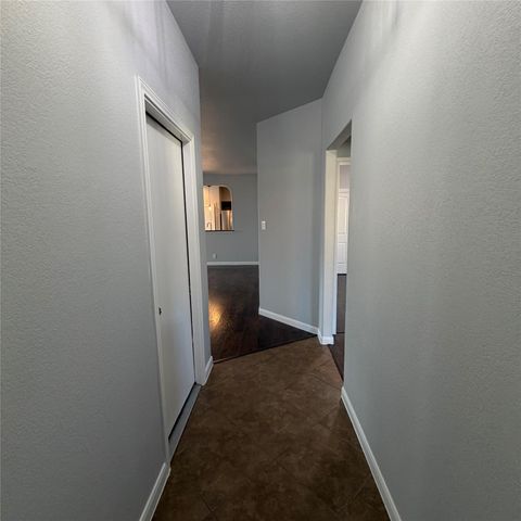 1115 Sunny Meadows LOOP, Georgetown, TX 78626