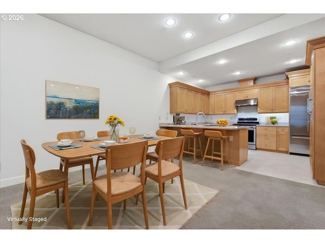 7816 Nw QUINAULT St, Camas, WA 98607