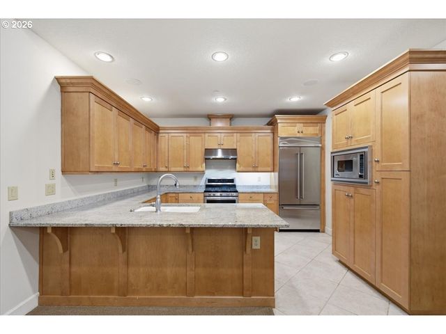 7816 Nw QUINAULT St, Camas, WA 98607