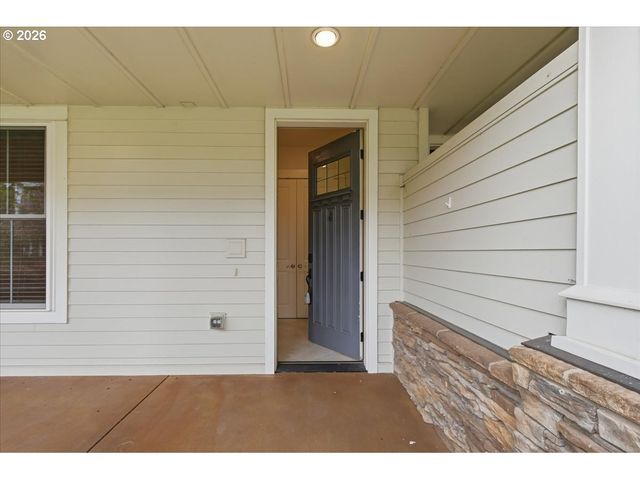 7816 Nw QUINAULT St, Camas, WA 98607