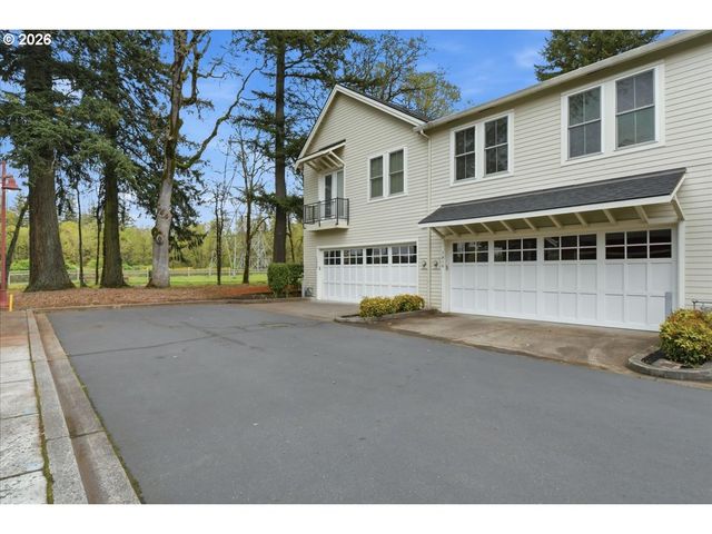 7816 Nw QUINAULT St, Camas, WA 98607