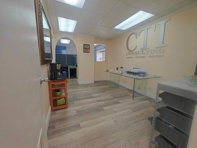 600 SW 4th Avenue, Fort Lauderdale, FL 33315