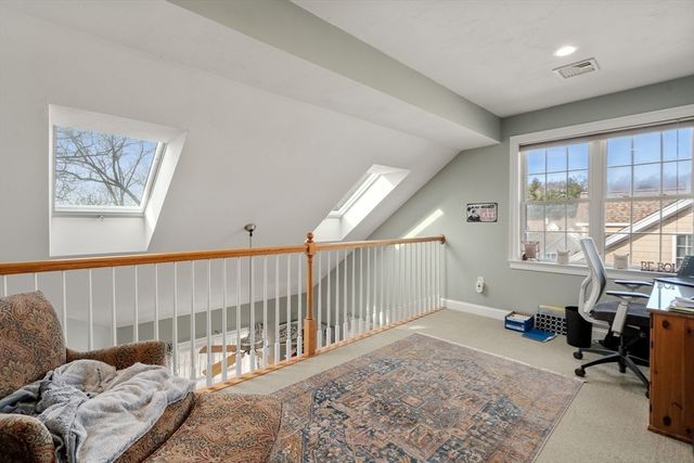 123 Carrington Ln 123, Uxbridge, MA 01569