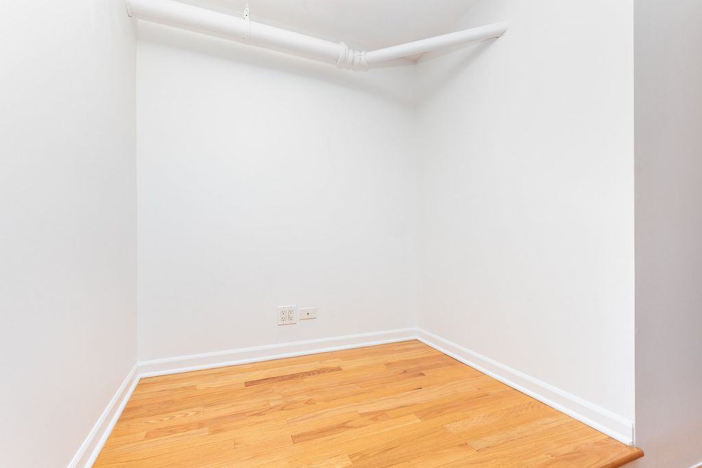 property-img