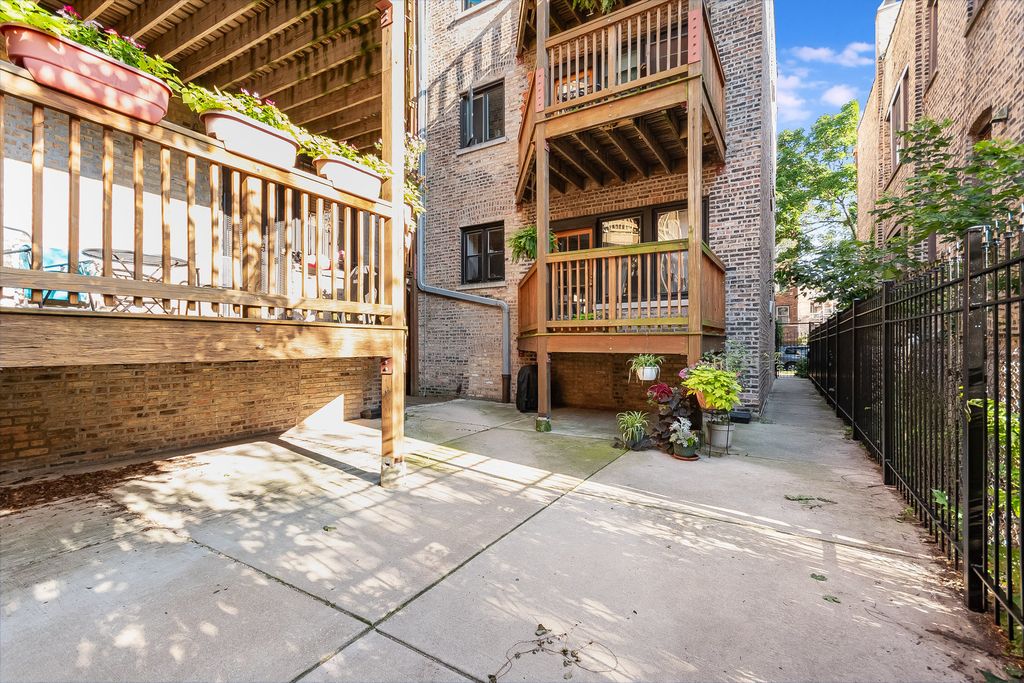 property-img
