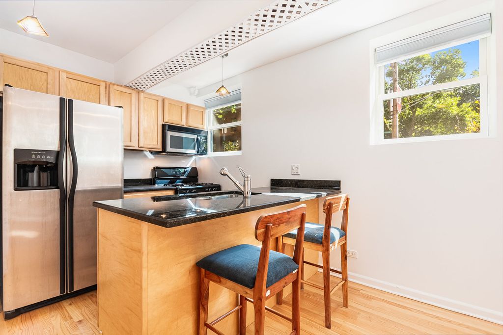 property-img
