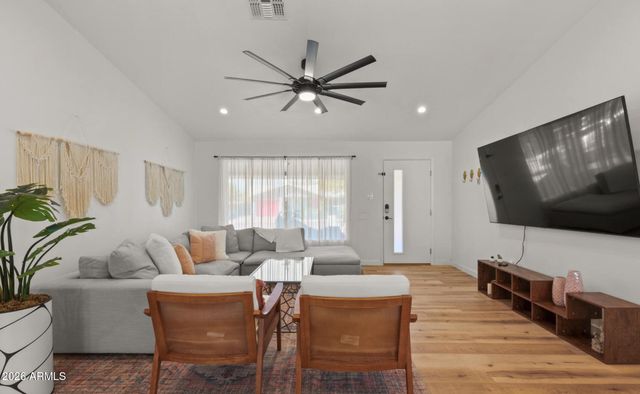 4037 N 81ST Street, Scottsdale, AZ 85251