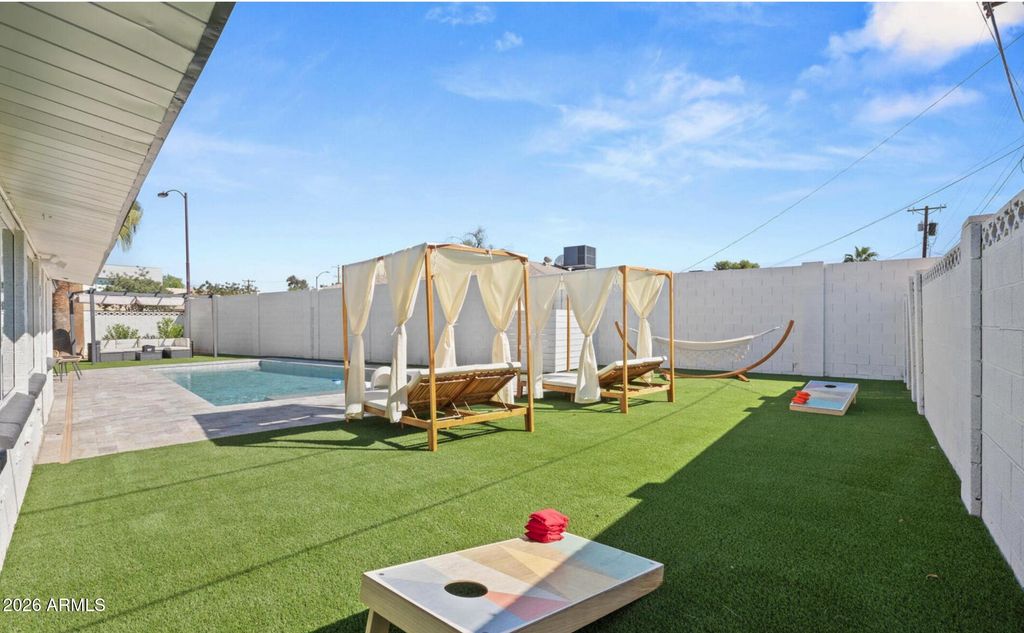 Image 19 of property listing at 4037 N 81ST Street, Scottsdale, AZ 85251