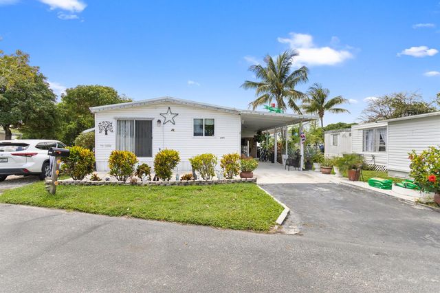 2961 SW 52nd Terrace, Davie, FL 33314
