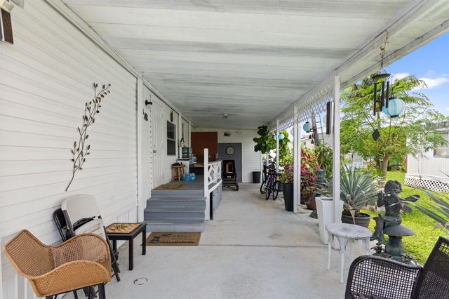 2961 SW 52nd Terrace, Davie, FL 33314