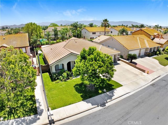 5534 Alexandria, Eastvale, CA 92880