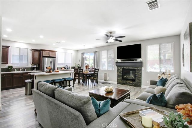 5534 Alexandria, Eastvale, CA 92880